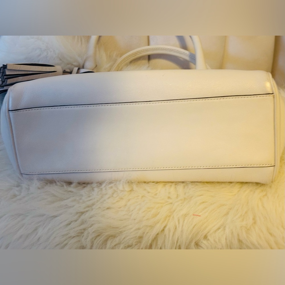 Coach Y2K Archive Double Kiss Lock Off/Winter White Leather Satchel 21167 - Picture 7 of 13
